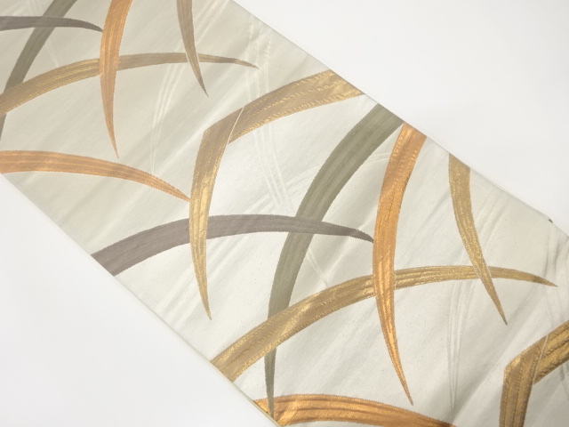 アンティーク　芝草模様織出し袋帯（着用可）